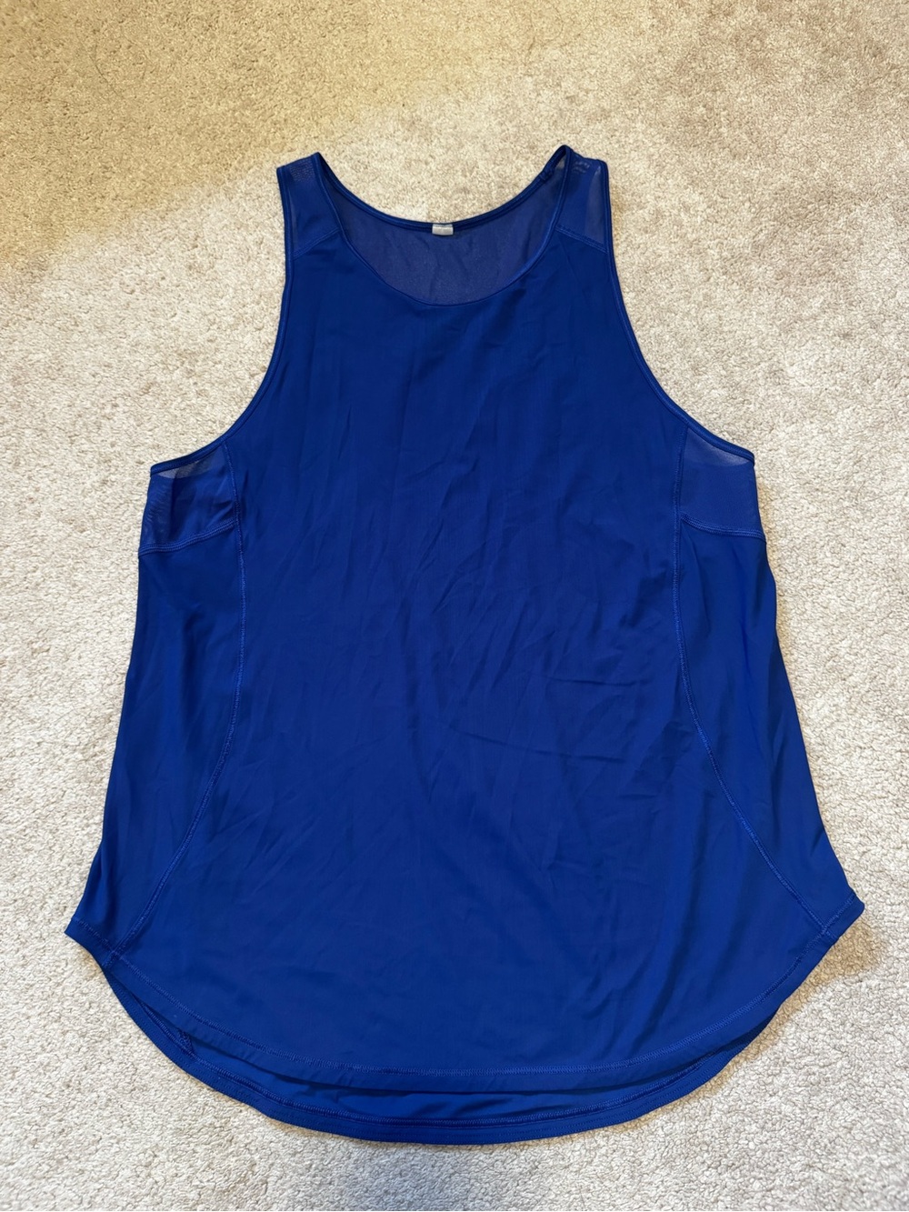 Lululemon sculpt tank size 6